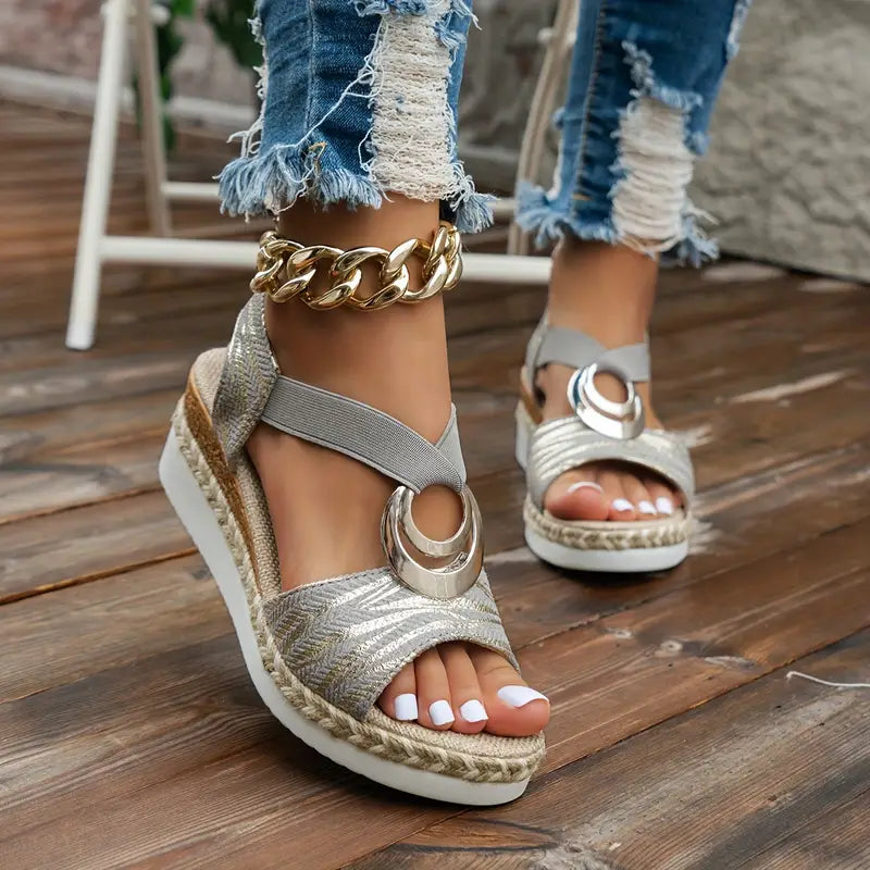 Orthopädische Keilsandalen
